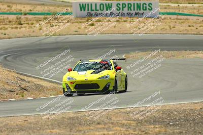 media/May-31-2025-CalClub SCCA (Sat) [[2c1a04e1ee]]/Qualifying/Group 2/Turn 4/